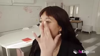 FAT WOMAN Vicky is starved for sex! She devours a humongous african dong