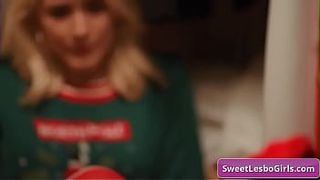Horny wild lezbo teens Elexis Monroe, Brandi Love eat cunt on Christmas eve