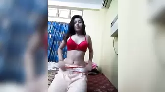 Indian teen shows her boobs part 2