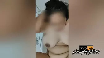 Lababo sex with pinay humongous boobs 