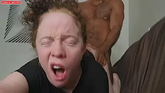 stepfather mounts his stepdaughter on the couch she films until he orgasm in her twat