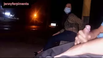 serious!! I run the risk of putting my dong in front of this fresh woman waiting for the bus... how will she react?