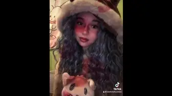 Eeeve Pokémon Cosplay