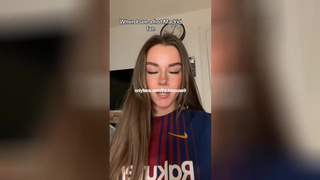 Tight Youngster Gets Her Cunt Stretched by Big Meat Live