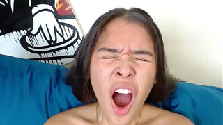 Skinny Teenie, Vaginal Climax When I Touch My Vagina