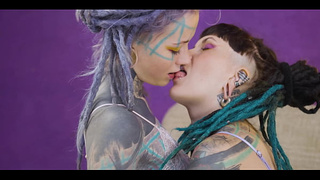 FFM TATTOO threesome with 2 alternative TEENS