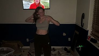 18 yr cougar Youngster Bitch takes off her clothes