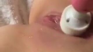 my teen polish slut playing with herself and squirting