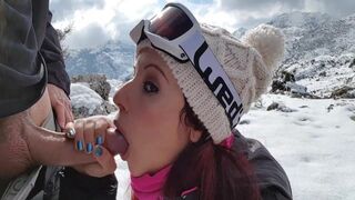 Perfect Blowjob with a Tinder Teen Girl in the Snow
