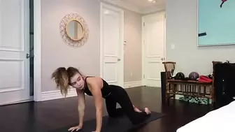 Genevieve Hannelius workout