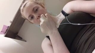 Strawberry Blonde Plays with herself